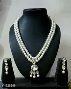 Beautiful Alloy And Glass Beads Necklace Set for Women & Girls, Golden