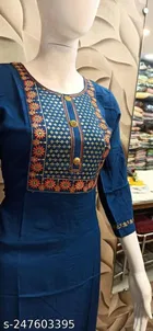 Rayon Slub Printed Kurti for Women 