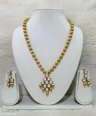 Women'S Alloy Gold Plated Jewellery Set, Golden