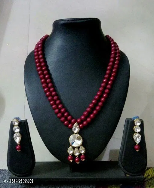 Beautiful Alloy And Glass Beads Necklace Set for Women & Girls, Maroon