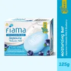 फियामा जैपनीज़ होक्काइडो मिल्क ब्लू बेरी सोप 125 g