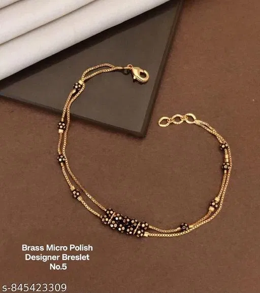Stylish Bracelet for Women (Gold, Free Size)