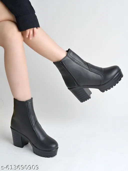 Solid Heeled Boots for Women Black (8)
