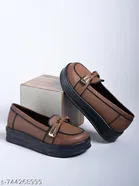 Shoetopia Girls Casual Shoes Brown 