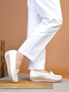 Shoetopia Girls Casual Shoes White 