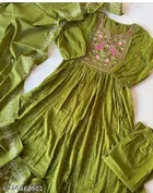 Embellished Acrylic Kurta Set for Women 
