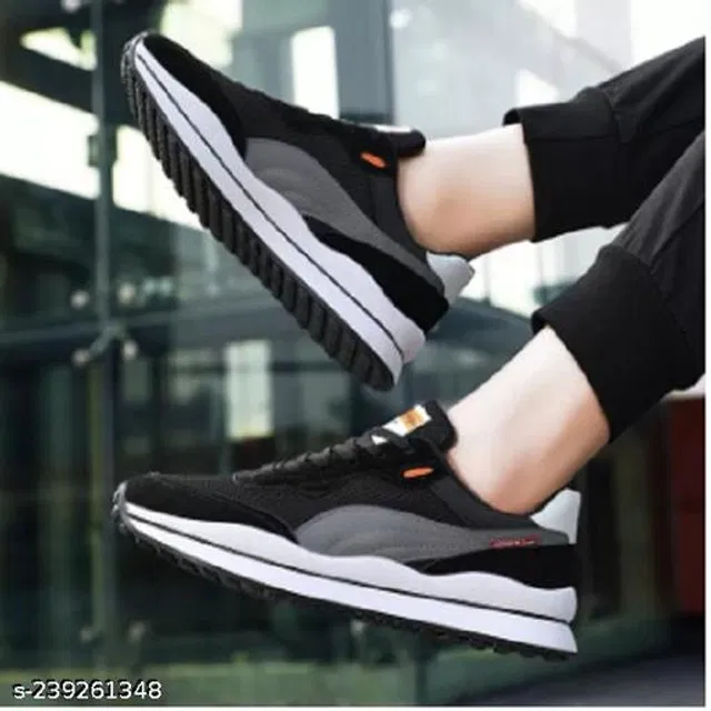 Sneakers for Men (Black & White, 6)