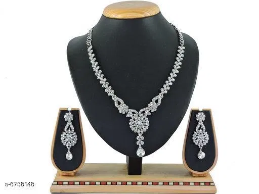 Attractive Jewellery Set for Women (White, Free Size)