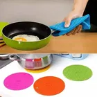 Pallavi Trading Silica Silicone Gel Heat Resistant Place Trivets Mat