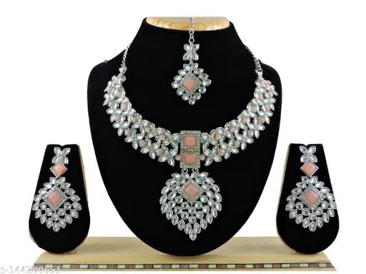 Elegant Kundan Chocker with Earring Maang Tikka Jewellery Set for Women (Peach, Free Size)