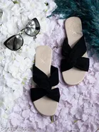 Shoetopia Girls Embellished Flatform Sandals Black Size 3