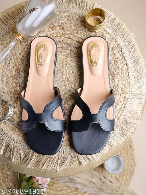Shoetopia Flat Black Size 3.0
