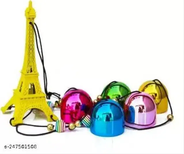 Eiffel Tower Wind Chimes Wall Hanging (Multicolor)