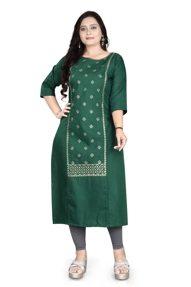 Ethnic Motif Zari Embroidered Cotton Slub Kurti for Women (Green, M)
