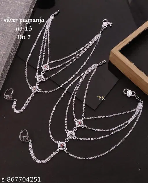 Anklet with Toe Ring for Women (Silver, Free Size)