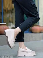Shoetopia Girls Loafers Beige Size 4.0
