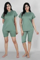 Polycotton Solid T-shirt with Shorts & Capri for Women (Sea Green, L)