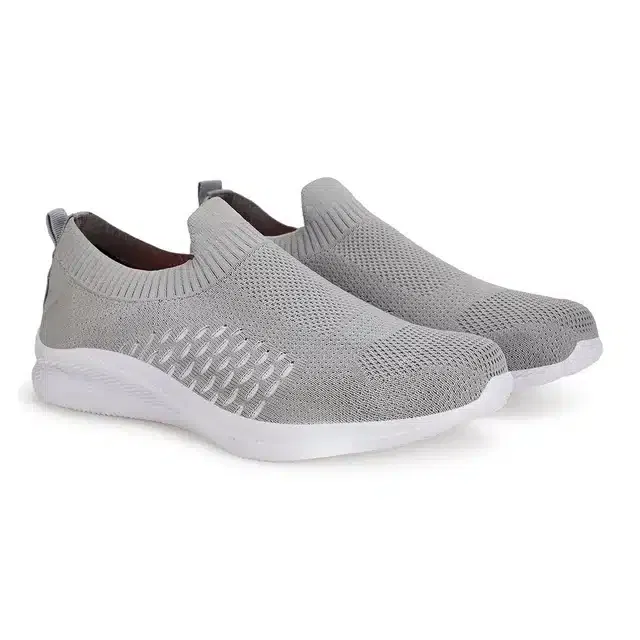 Sports Shoes for Men (Grey, 6)