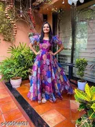 Fashionable Dresses for Women 