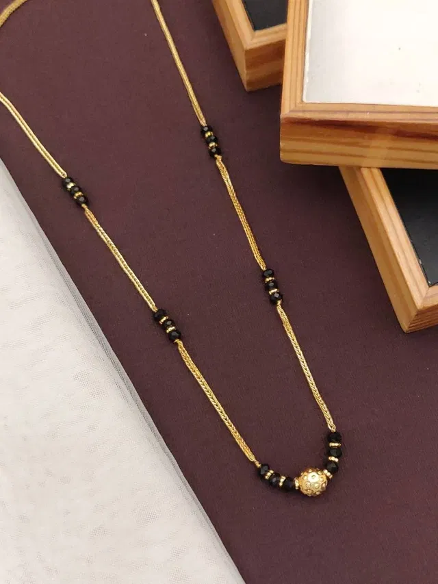Alloy Gold Plated Chain for Women (Gold)