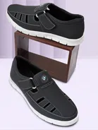 Sandals for Men (Black, 6)