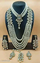 Diva Stylish Alloy & Pearl Women's Jewellery Set