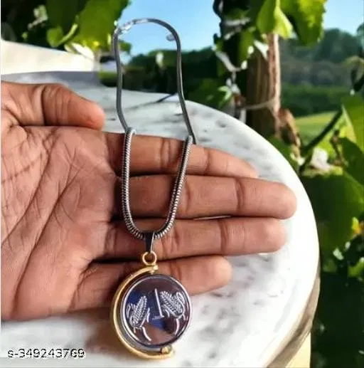 Snake Chain Pendant Locket Necklace for Men (Silver)