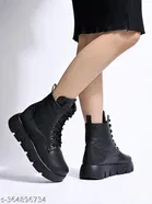 Shoetopia Solid Synthetic Heeled Boots Black 