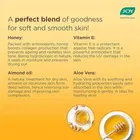 जॉय हनी & अल्मोंड्स एडवांस्ड नॉरिशिंग  बॉडी लोशन 300 ml