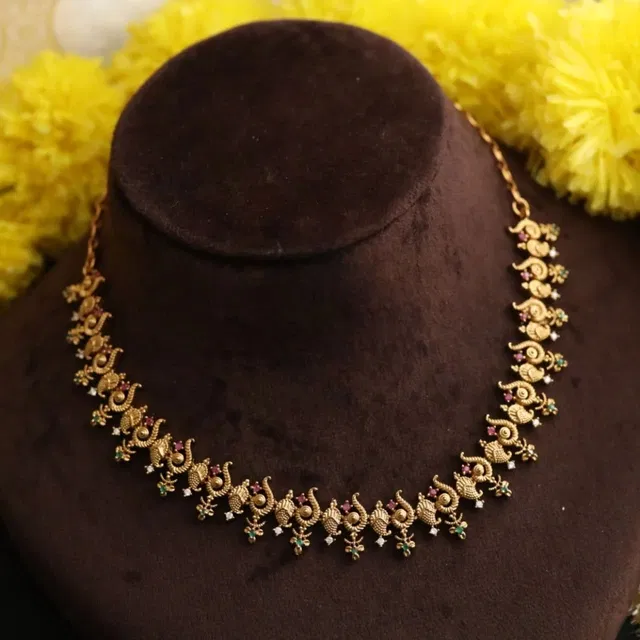 Zircon Gold-plated Necklace Set for Women (Yellow, Free Size)