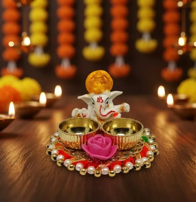 Metal Decoretive Pooja Thali, Multicolour Pack of 1