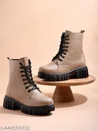 Shoetopia Solid Block Heel Boots 