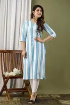 Women Cotton Blend Striped Kurta 