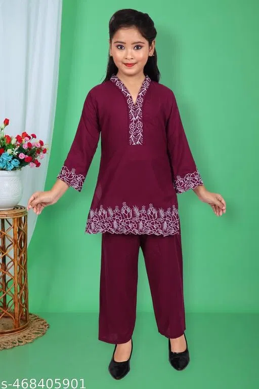 Kurta Pyjama Dupatta Set for Girls (Magenta, 9-10 Years)