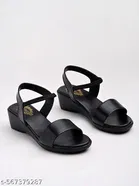Shoetopia Girls Sandals Size 4.0 Black