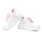 Sneakers for Women 