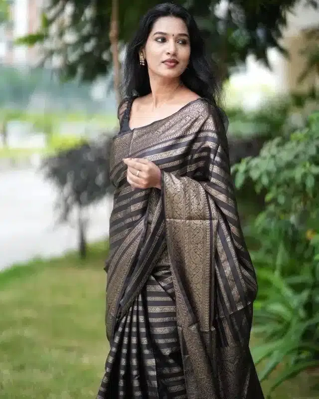 Banarasi Silk Zari Woven Saree for Women (Black, 6 m)