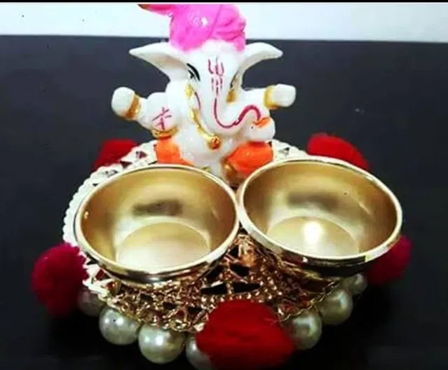 Metal Decorative Ganpati Haldi Kumkum Stand with 2 Roli Chawal Holder, Multicolor