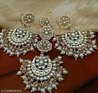 BJNS EARRINGS WITH TIKA NEW 1