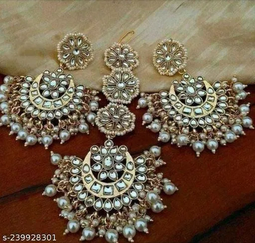 BJNS EARRINGS WITH TIKA NEW 1