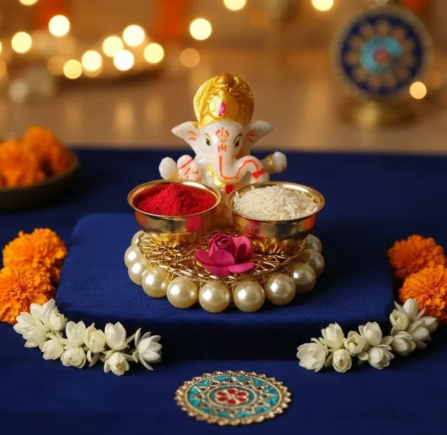 Metal Decorative Ganpati Haldi Kumkum Stand with 2 Roli Chawal Holder, Multicolor
