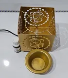 Metal Decorative Electric Moroccan-Style Oil Burner with Oil 