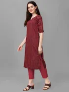 Women Cotton Blend Striped Kurta 