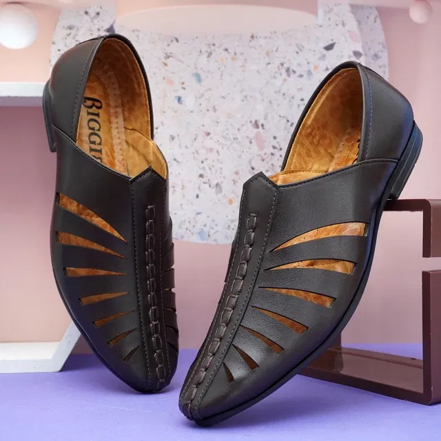 Sandals for Men (Brown, 10)