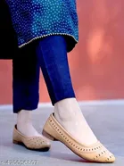 Round Toe Textured Slip-on Sneakers for Women 