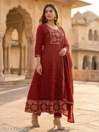 Rayon embroidered Kurta Set for Women 