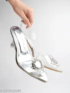 Shoetopia Girls Sandals 