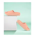 Sliders for Women 