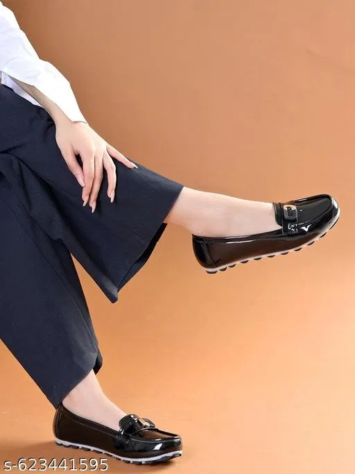 Shoetopia Loafers (Black, IND-6)