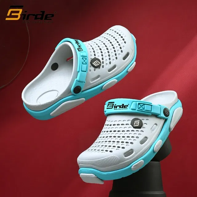 Synthetic Clogs for Men (Grey, 7)